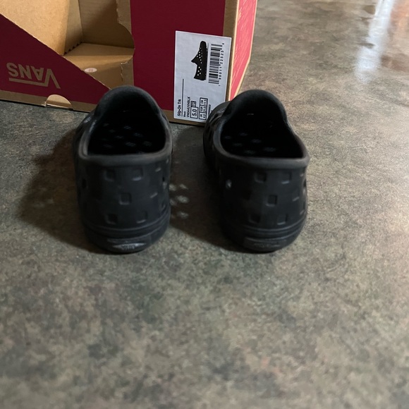 Vans slip on water shoes - Picture 2 of 3